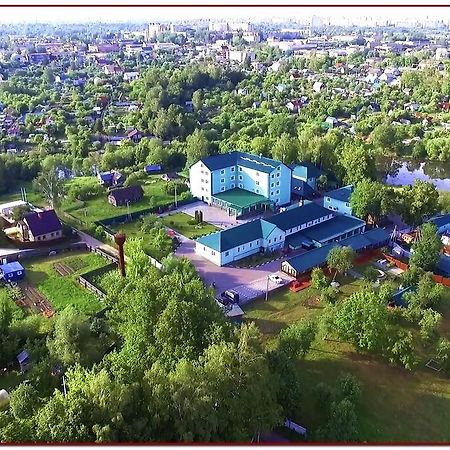 Hotel Dvoryanskoye Gnezdo Smolensk Exterior foto