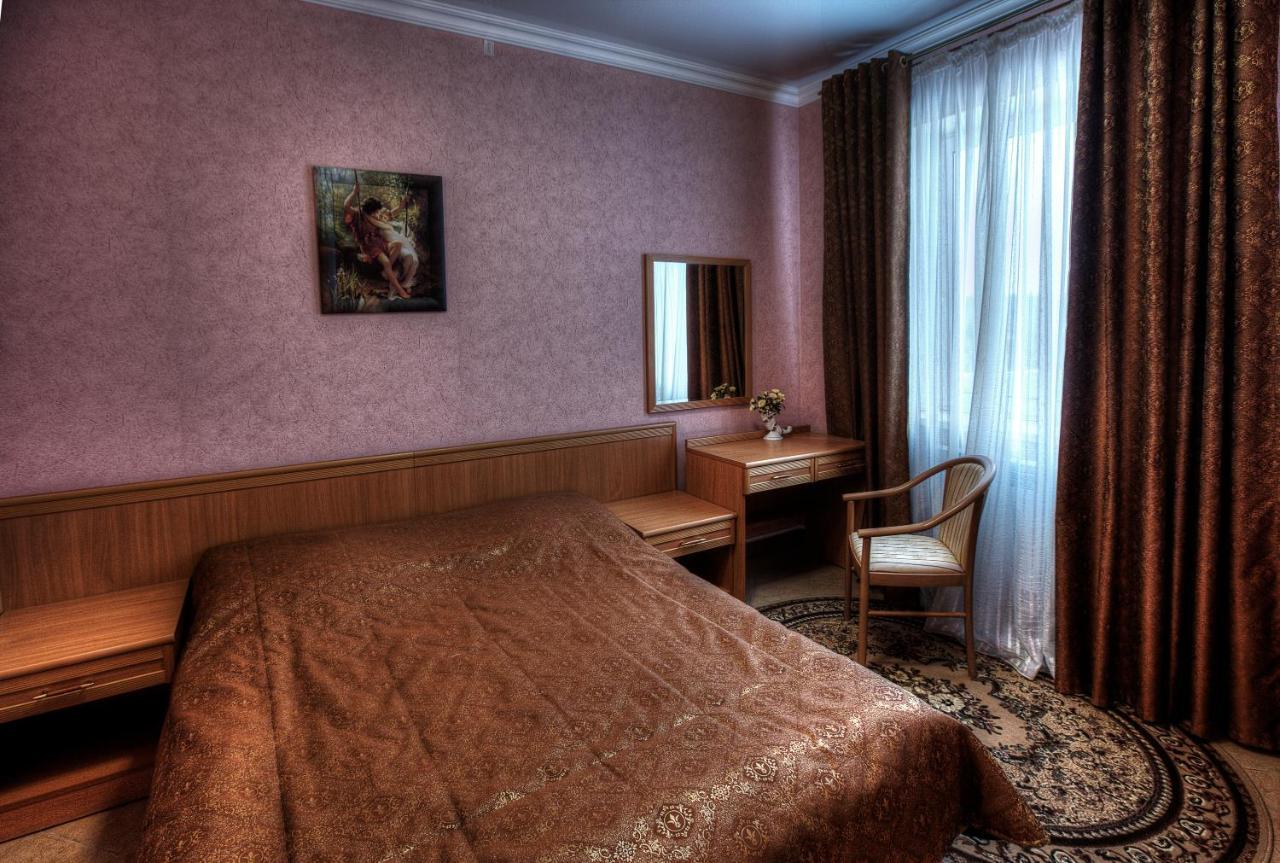 Hotel Dvoryanskoye Gnezdo Smolensk Zimmer foto